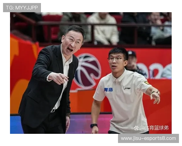 青岛队整体防守紧凑度提升 团队篮球打法抗衡强队 青岛队整体防守紧凑度提升 团队篮球打法抗衡强队